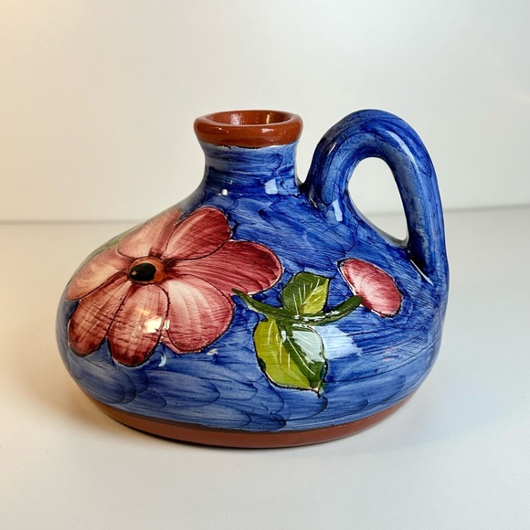 Vintage Redware pottery pitcher vase. Blue with floral design. Made in Portugal - Picture 2 of 9